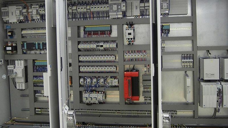 DCS与SCADA：工业自动化控制系统的核心对比解析